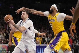 赛场迅速适 赛场迅速适